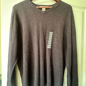 Geoffrey Beene V-Neck Sweater - Dark Gray